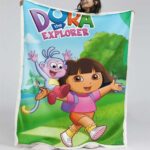 Dora die Erkunderin 02 Decke – Fleecedecke