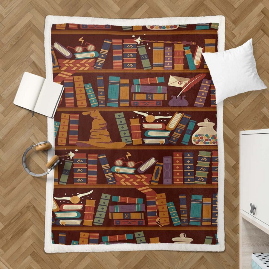 Bücherregal der Harry Potter Hogwarts Decke - Fleecedecke – Bild 3