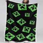 Minecraft Creeper Grünes Gesicht im Dunkeln 02 Decke – Fleecedecke
