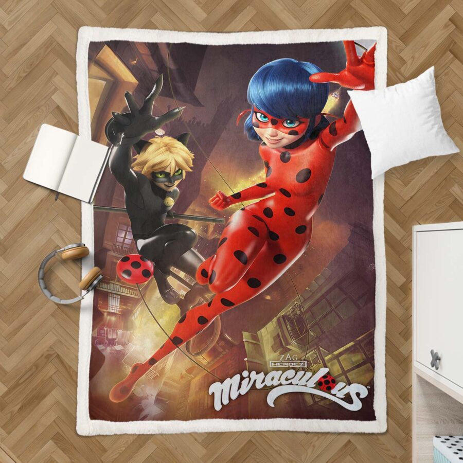 Wunderbarer Marienkäfer und Cat Noir 13 Decke - Fleecedecke – Bild 3