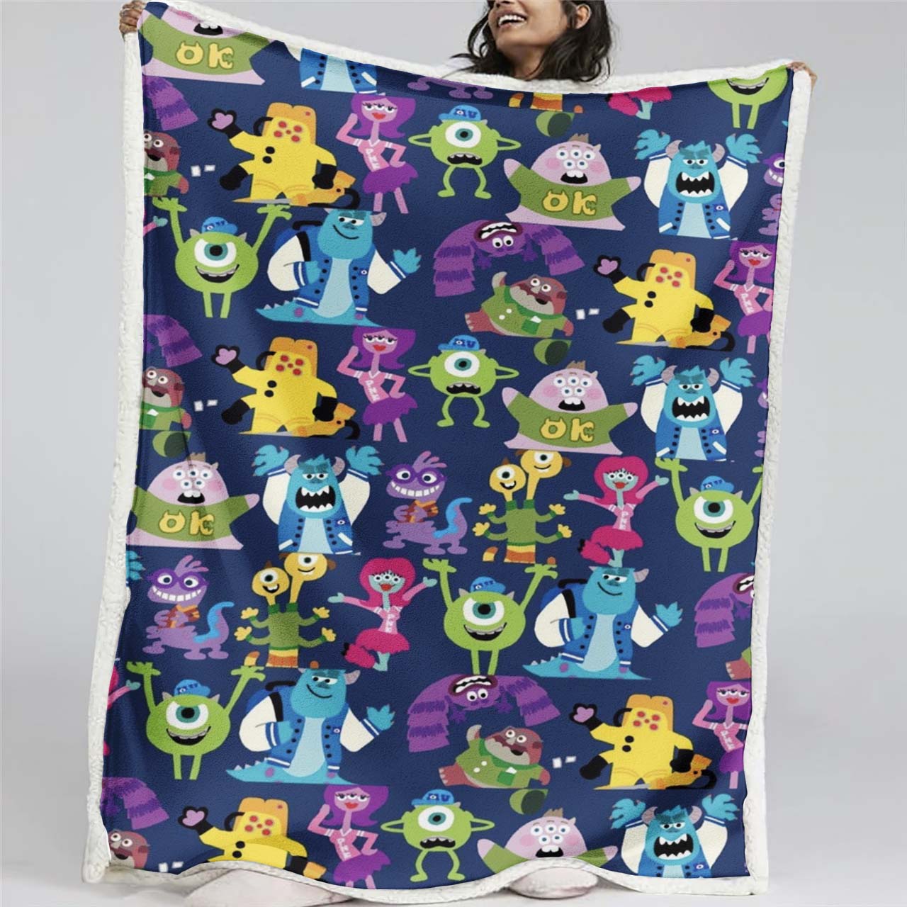 Monster University At Work Alle Charaktere 12 Decke - Fleecedecke