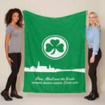 SpVgg Greuther Fürth Diese Stadt und ihr Verein werden immer unsere Liebe sein 01 Fleecedecke – Decke