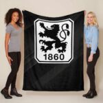 TSV 1860 München schwarzer Hintergrund 02 Fleecedecke – Decke