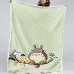 Totoro in Mein Nachbar Totoro und seine Freunde 10 Decke – Fleecedecke
