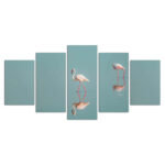 Flamingos laufen im Wasser in Kenia Afrika Leinwandbilder