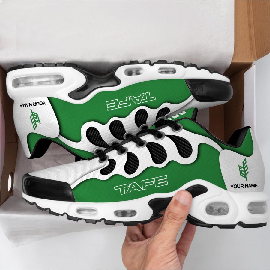 Tafe Schuhe