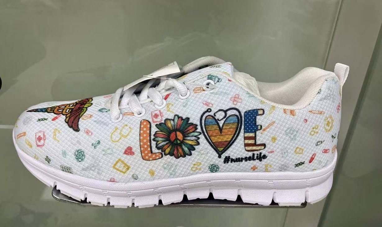 Sneaker