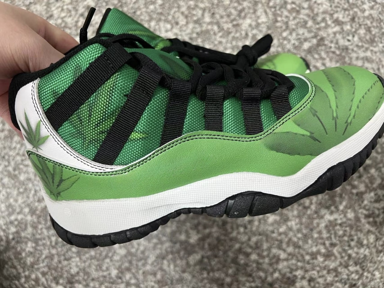 Air Jordan 11